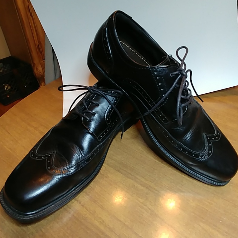 Black Brogues Dress Shoes